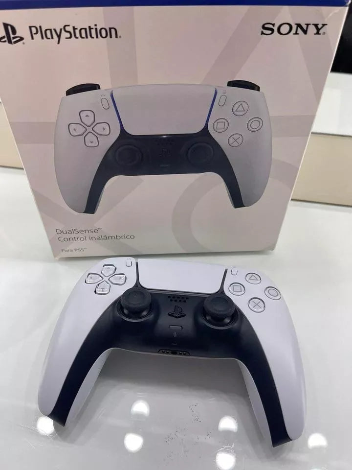 PS5 DUALSENSE WIRELESS CONTROLLER WHITE (CA)